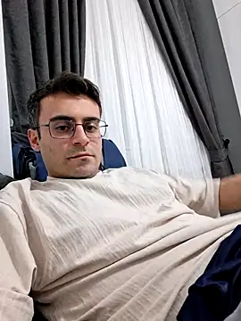 Obstacless online show from February 25, 8:18 pm