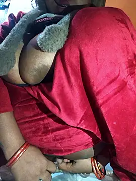 Dassing strip couple online show from January 10, 11:01 am