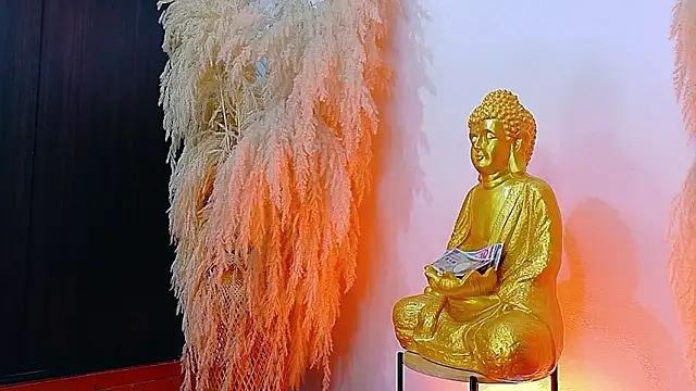 JulietaDavis online show from March 6, 9:39 am