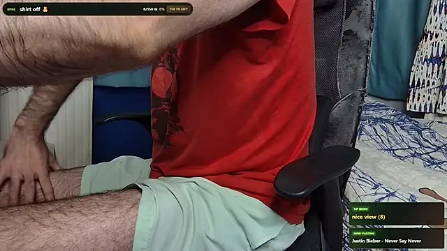 Snapshot of flydirty chatting on July 31, 3:50 am flydirty online show from July 31, 3:50 am