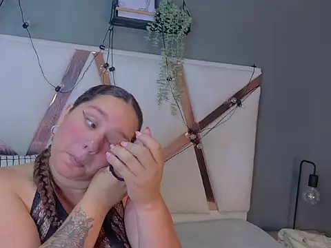 Snapshot of JenaCooper_ chatting on July 12, 11:34 am JenaCooper online show from July 12, 11:34 am