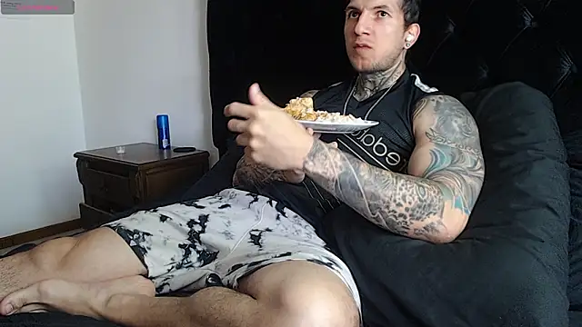 Snapshot of Shane_Clay chatting on February 1, 7:01 pm Shane Clay online show from February 1, 7:01 pm