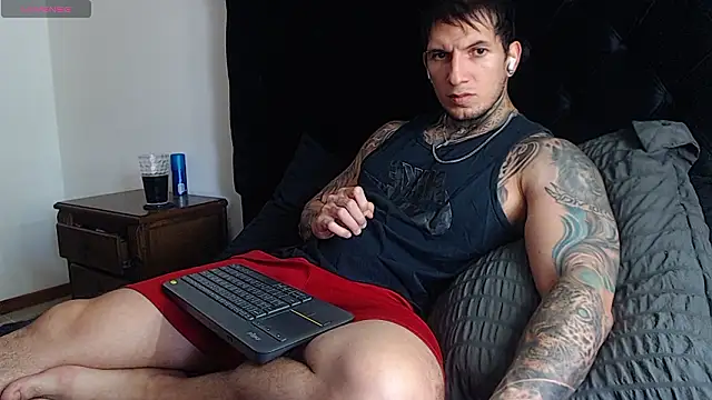 Snapshot of Shane_Clay chatting on February 6, 6:55 pm Shane Clay online show from February 6, 6:55 pm