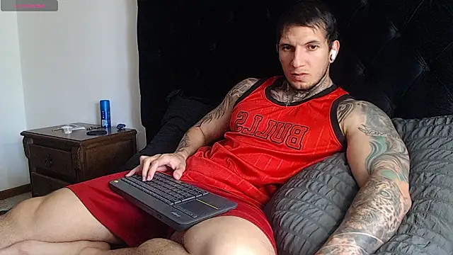 Snapshot of Shane_Clay chatting on February 13, 6:59 pm Shane Clay online show from February 13, 6:59 pm