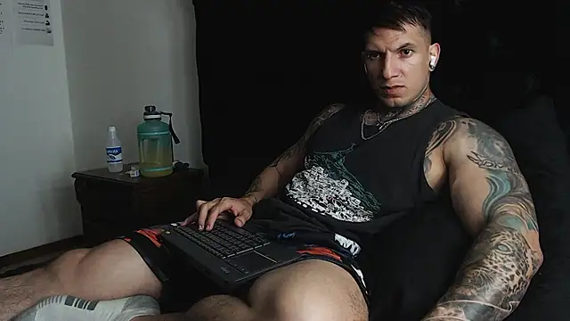 Snapshot of Shane_Clay chatting on March 12, 11:11 pm Shane Clay online show from March 12, 11:11 pm