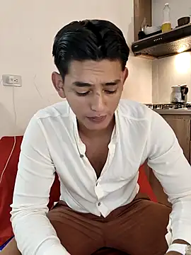 Snapshot of Hiroshi_Shen chatting on October 6, 12:13 pm Hiroshi Shen online show from October 6, 12:13 pm