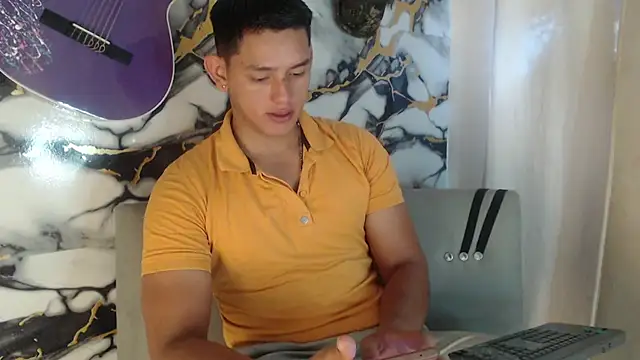 Hiroshi Shen online show from May 6, 1:38 pm