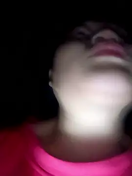 Snapshot of memeto_sexy chatting on November 12, 1:33 pm memeto sexy online show from November 12, 1:33 pm