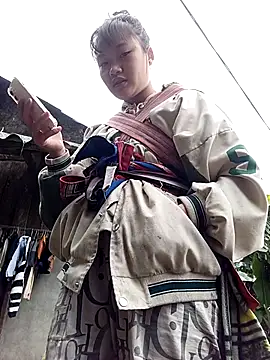 Snapshot of memeto_sexy chatting on November 19, 2:22 am memeto sexy online show from November 19, 2:22 am