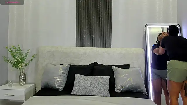 Snapshot of zoe_martins_ chatting on July 10, 1:14 pm zoe martins online show from July 10, 1:14 pm