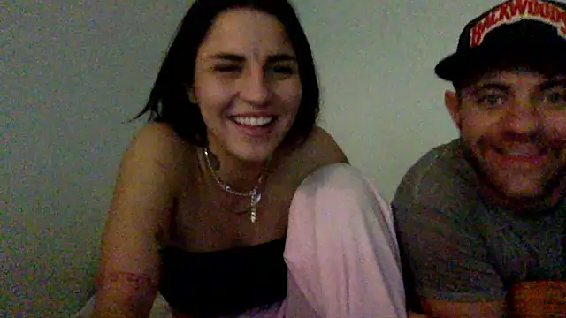 Snapshot of addictedtoari chatting on February 14, 12:51 am addictedtoari online show from February 14, 12:51 am