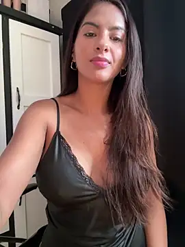 chicachocolate01 online show from March 3, 6:36 pm