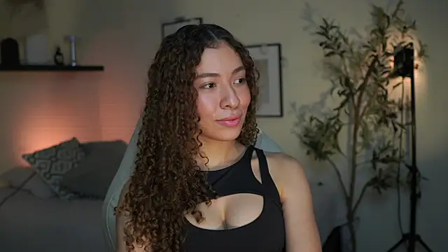 Snapshot of isabella-garcia- chatting on July 22, 11:51 pm isabella-garcia- online show from July 22, 11:51 pm
