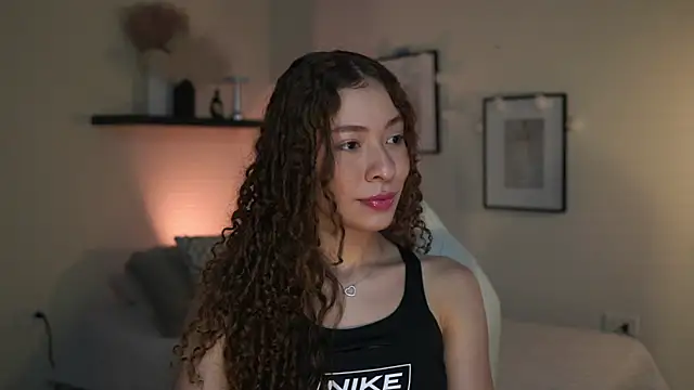 Snapshot of isabella-garcia- chatting on July 31, 1:16 am isabella-garcia- online show from July 31, 1:16 am