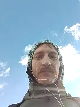 KokosMartin online show from October 2, 10:44 am