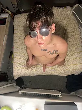 naughtyboy0124 online show from February 7, 1:37 pm