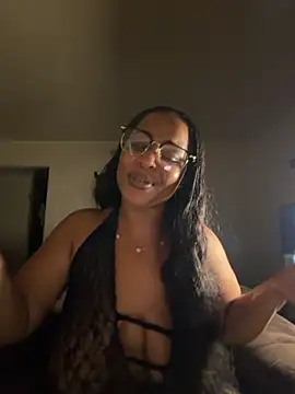 yummy0322 online show from November 1, 3:30 am