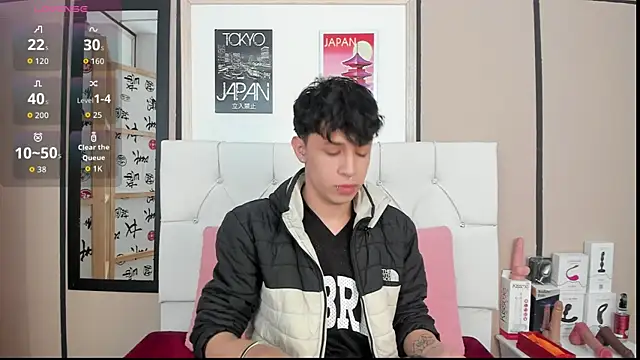 Axel  Evans online show from September 9, 1:21 pm