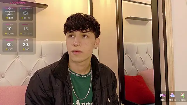 Axel  Evans online show from September 30, 10:53 am