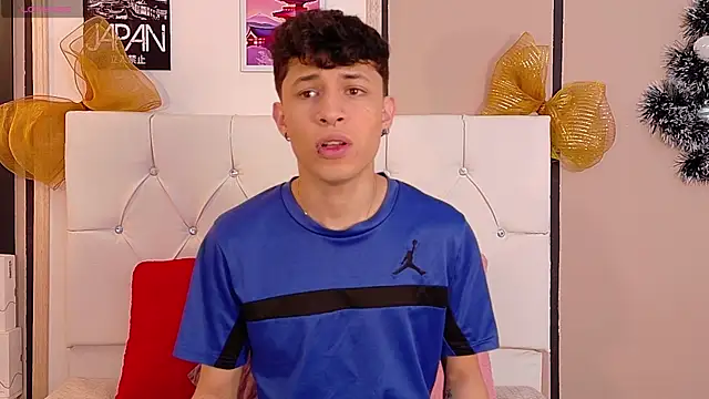 Axel  Evans online show from December 5, 12:25 pm