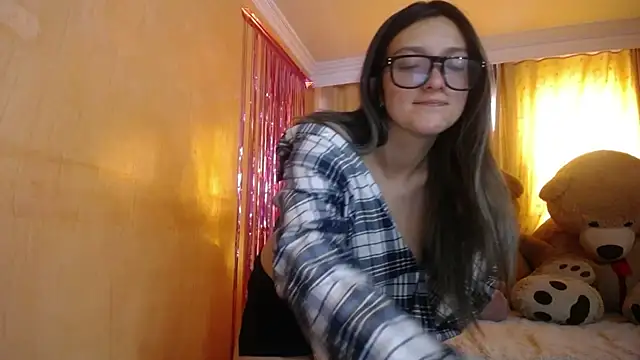 miss lilieth online show from May 29, 2:59 pm