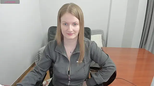 Alisha Skyes online show from March 25, 6:25 pm