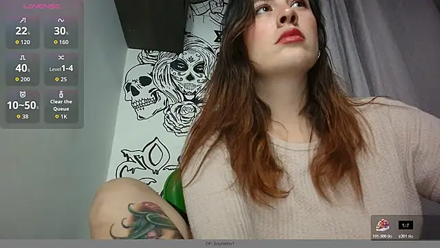 ImSophieFox online show from April 11, 4:17 am