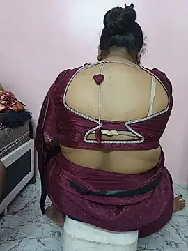 dhanshri143 online show from May 15, 7:48 am