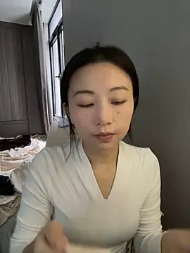 haiyan125216 online show from October 28, 6:28 am