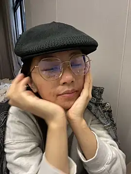 haiyan125216 online show from October 29, 6:48 am