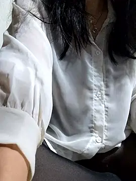 Maria2299 online show from February 18, 7:37 am