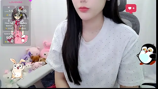 Snapshot of HanaYourlove chatting on May 9, 1:00 am HanaYourlove online show from May 9, 1:00 am