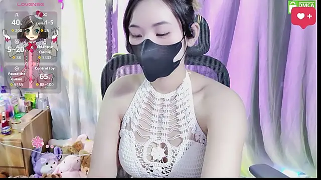 Snapshot of HanaYourlove chatting on June 21, 1:08 am HanaYourlove online show from June 21, 1:08 am