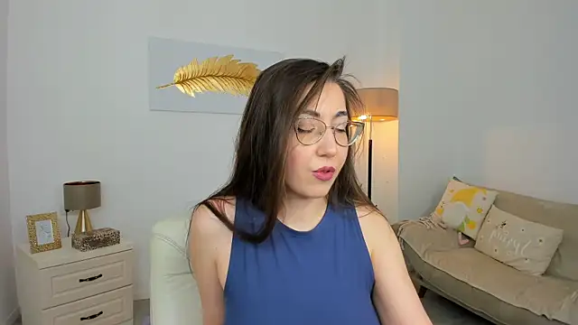 Snapshot of Kylie_Kathy chatting on March 20, 9:08 pm Kylie Kathy online show from March 20, 9:08 pm