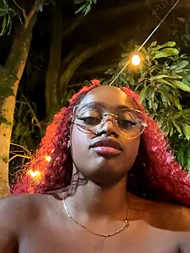 Snapshot of darle_volant chatting on November 15, 11:43 pm darle volant online show from November 15, 11:43 pm