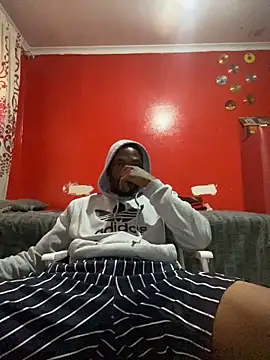 Snapshot of BaggyDirt chatting on November 16, 5:13 am BaggyDirt online show from November 16, 5:13 am