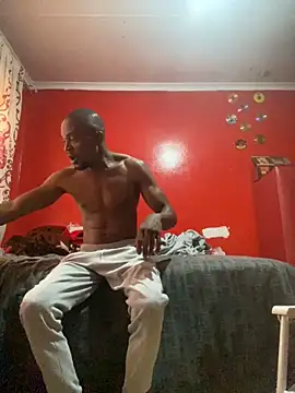 Snapshot of BaggyDirt chatting on December 5, 3:59 am BaggyDirt online show from December 5, 3:59 am