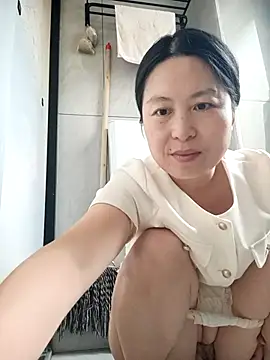 Snapshot of chengcheng12 chatting on September 25, 12:36 am chengcheng12 online show from September 25, 12:36 am