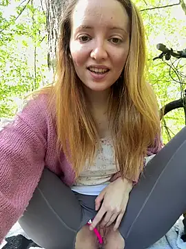 FayeFlame online show from April 30, 9:59 am