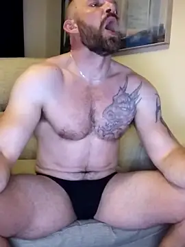 Snapshot of Andrewjames8391 chatting on September 28, 8:14 pm Andrewjames8391 online show from September 28, 8:14 pm