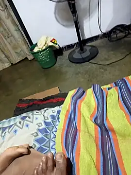 BabyHansi online show from February 1, 3:10 pm