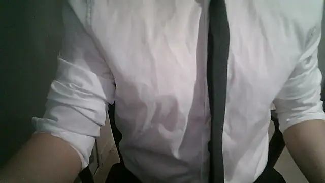 111owo111 online show from April 27, 12:14 pm
