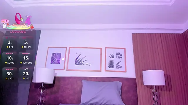 Snapshot of cutie_katy_ chatting on November 19, 4:12 am cutie katy online show from November 19, 4:12 am