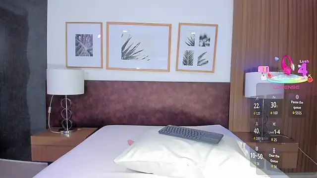 Snapshot of cutie_katy_ chatting on November 28, 3:53 am cutie katy online show from November 28, 3:53 am