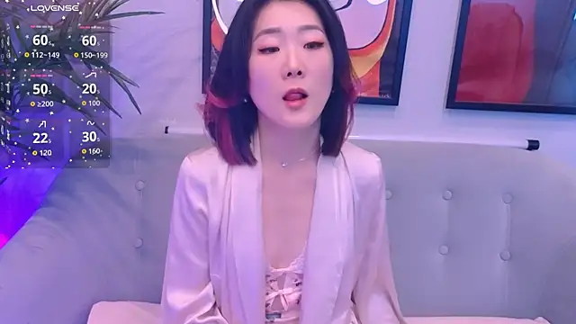 AikoYamada online show from October 18, 6:37 am