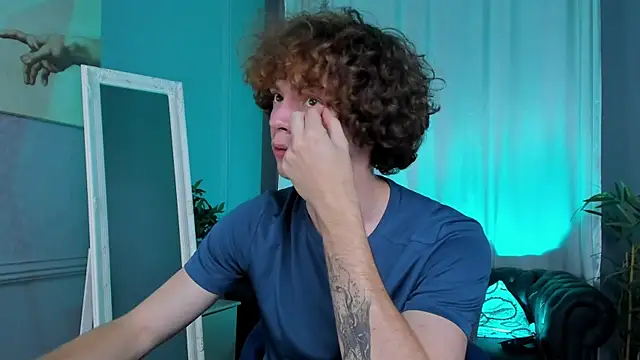 Snapshot of Tommy_Jamm chatting on November 7, 2:28 pm Tommy Jamm online show from November 7, 2:28 pm