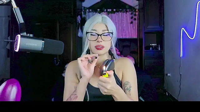 Snapshot of Shisuku_Sophi chatting on November 23, 3:17 am Shisuku Sophi online show from November 23, 3:17 am