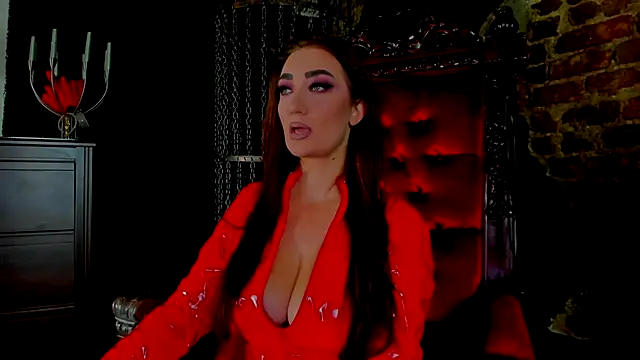 Snapshot of FinDomMya chatting on November 19, 8:53 pm FinDomMya online show from November 19, 8:53 pm