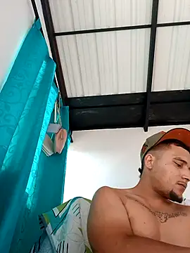 Snapshot of Juamcho433 chatting on December 19, 12:56 pm Juamcho433 online show from December 19, 12:56 pm