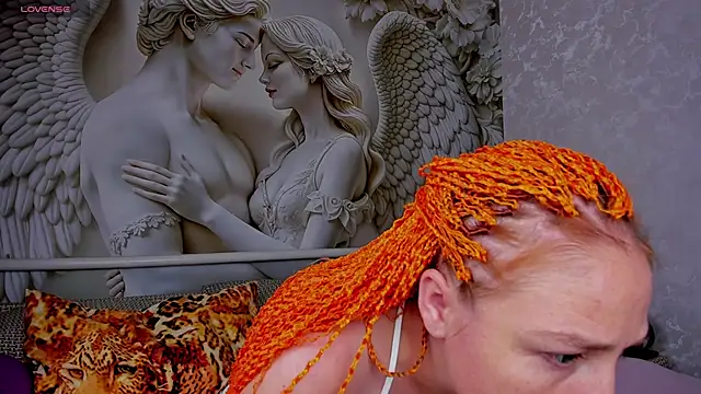 Gerald and Kristy online show from September 26, 10:08 am